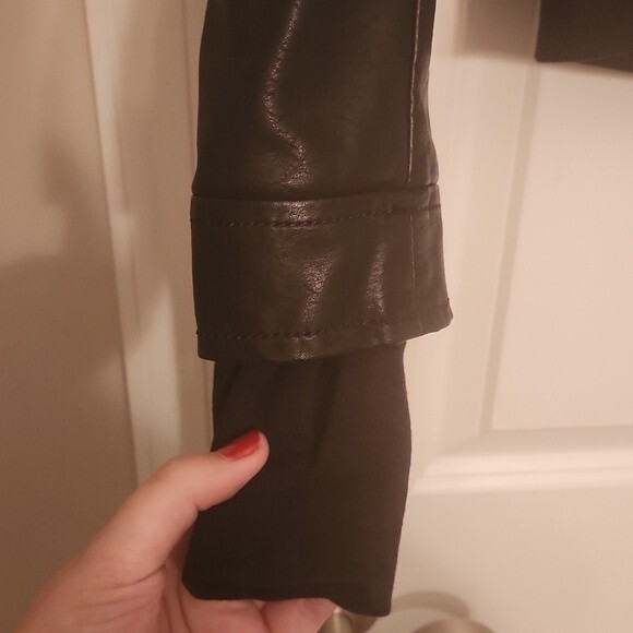 Coalition Black Faux Leather Jacket w/ Second Layer in Jacket (2 Layers) Size L - Picture 5 of 13